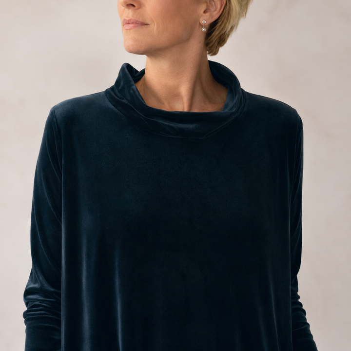 Caroline | Elegant Velvet Maxi Dress