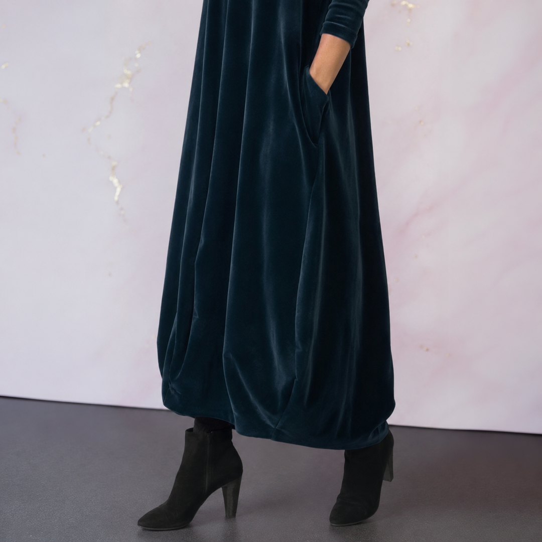 Caroline | Elegant Velvet Maxi Dress