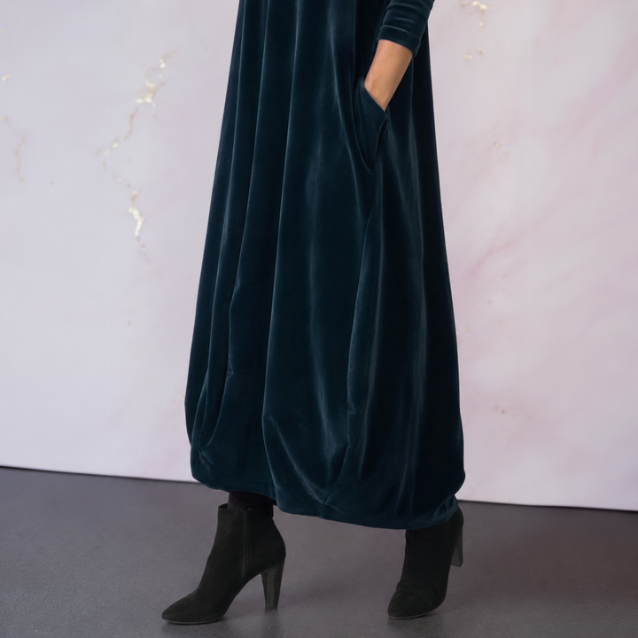 Caroline | Elegant Velvet Maxi Dress