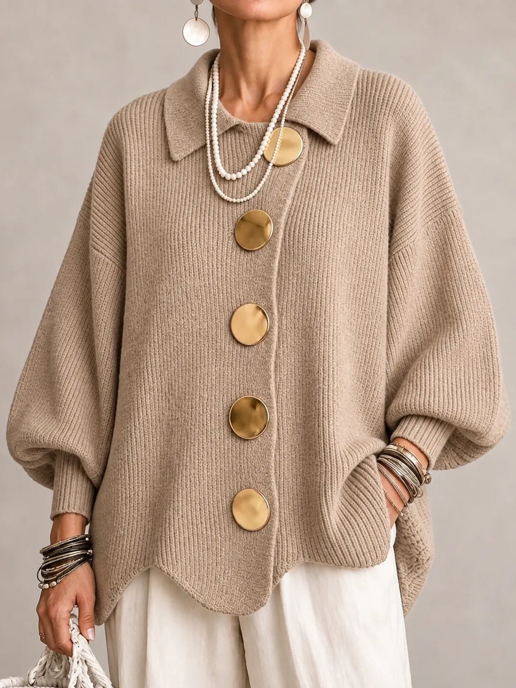 Iolanda | Oversized Ribbed Cardigan with Scalloped Hem, Beige Sand