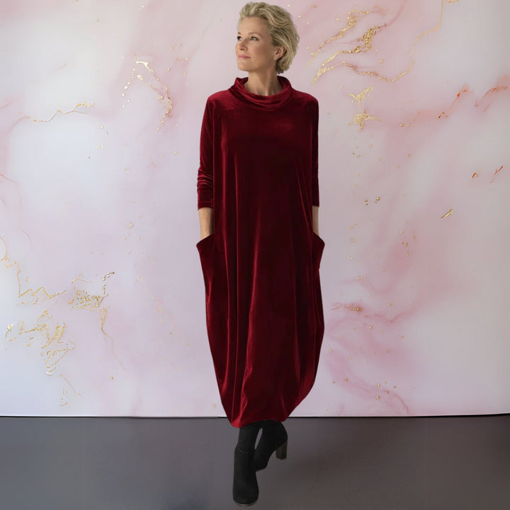 Caroline | Elegant Velvet Maxi Dress